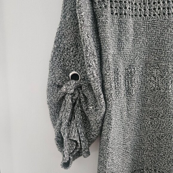 New York & Company SOHO Black Gray Medium 3/4 Sleeve Sweater - Picture 3 of 7
